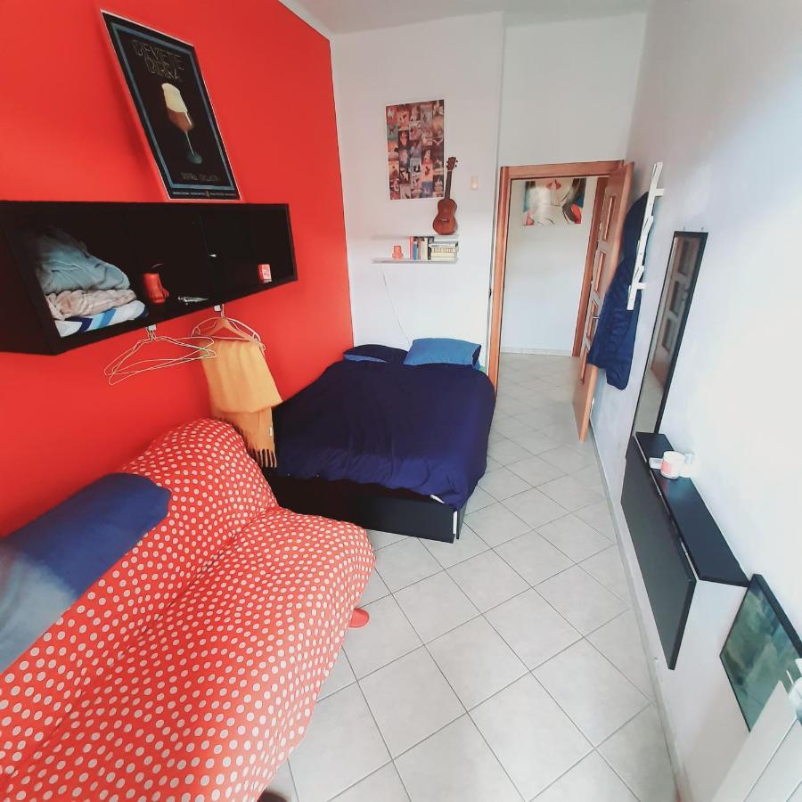 Cozy Room Stanza Close City Center In A Family House Stanza In Appartamento Condiviso Noi Viviamo In Casa Stanza In Affitto Turin Extérieur photo
