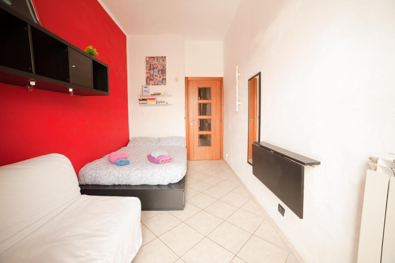 Cozy Room Stanza Close City Center In A Family House Stanza In Appartamento Condiviso Noi Viviamo In Casa Stanza In Affitto Turin Extérieur photo